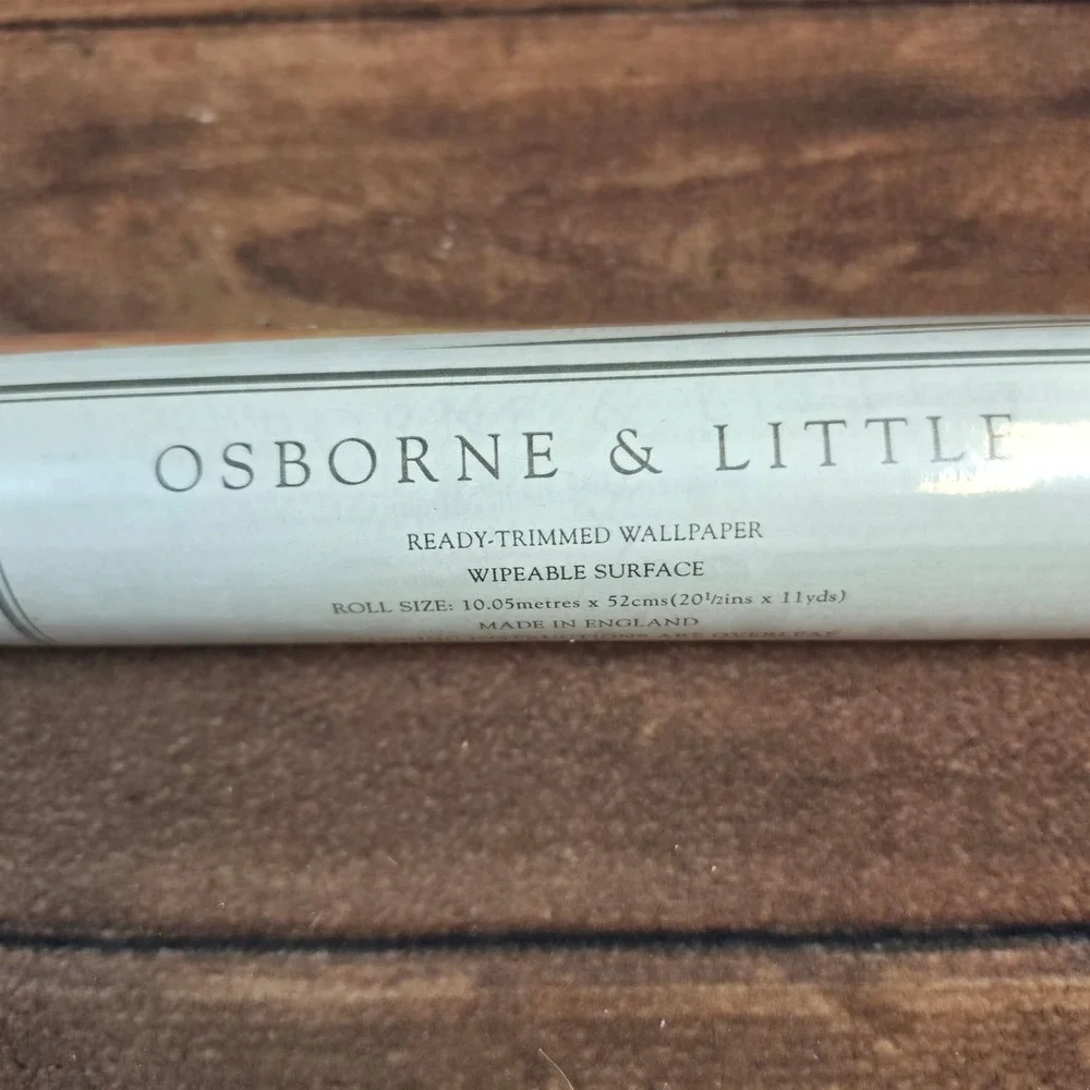 Osborne & Little Wallpaper Home 10m x 52cm Gold New Damask W1307-06 England
